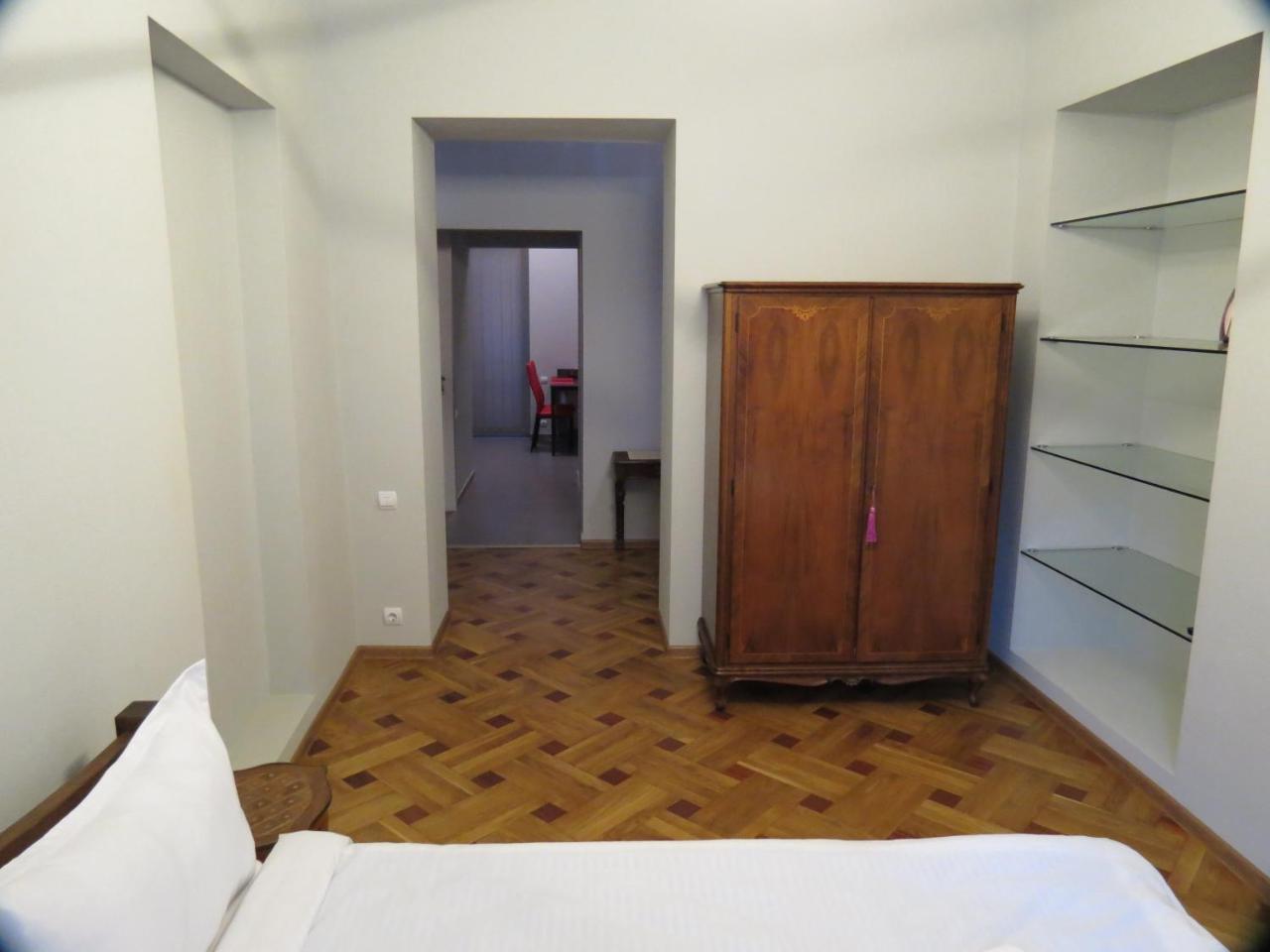 Three Rooms Apartment Tiflis Exterior foto